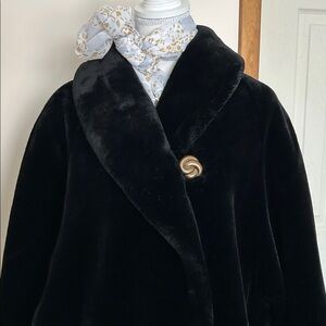 London Fog Vintage Black Plush Faux Fur oversized cinched bottom coat size 16